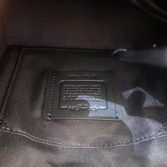 🧁Coach Unisex Mini Cally Crossbody - Picture 8 of 8